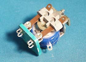 24VDC DPDT RATED 10AMP DELTROL